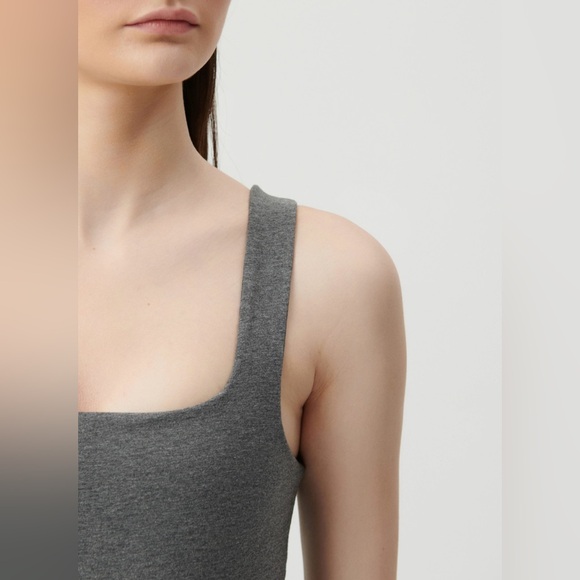 Mustt Have Bettie Tank Top. - Picture 5 of 5